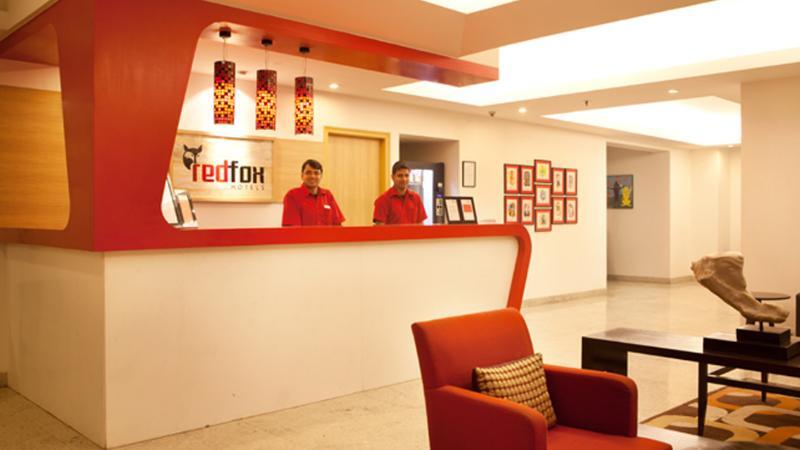 Red Fox Hotel, Sector 60, Gurugram Гургаон Екстериор снимка